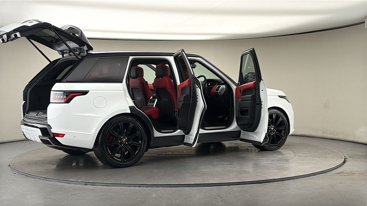 More views of Land Rover Range Rover Sport