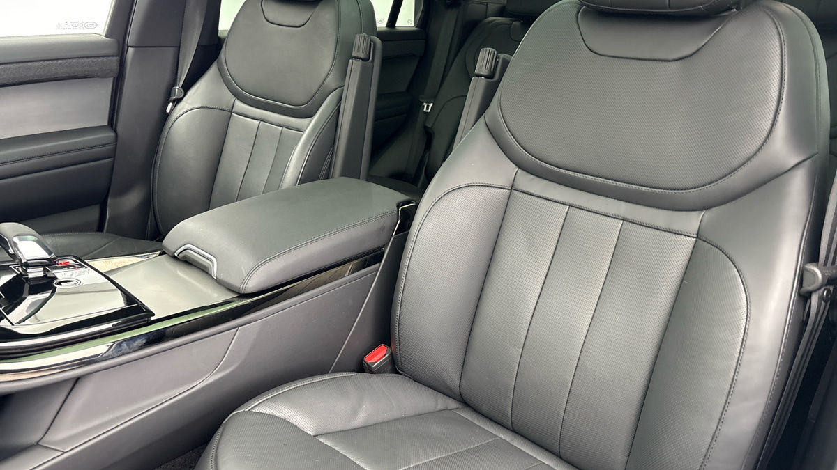 Land Rover Range Rover Sport Image 7