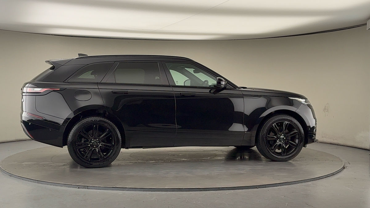 More views of Land Rover Range Rover Velar