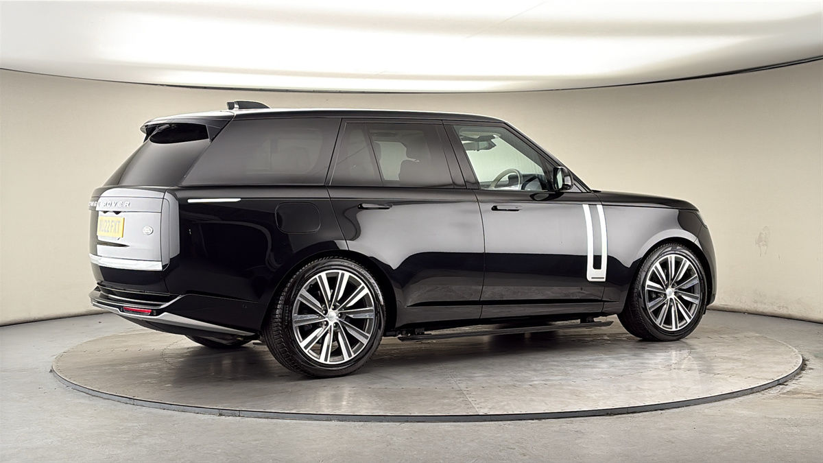 More views of Land Rover Range Rover