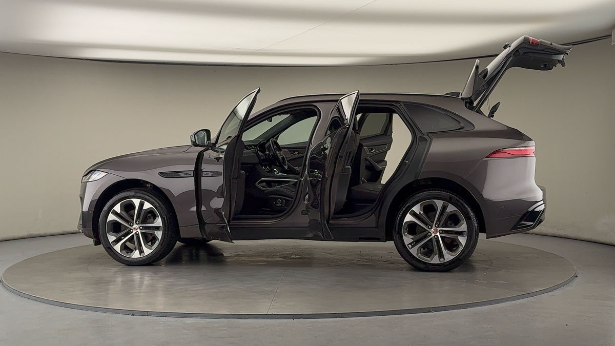 More views of Jaguar F-PACE