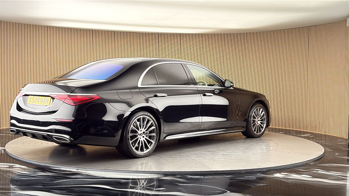 Mercedes-Benz S Class Image 21