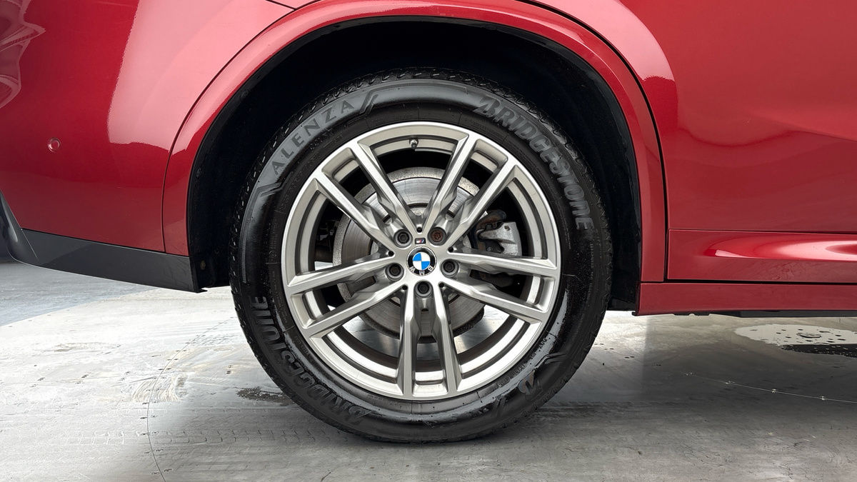 BMW X4 Image 10