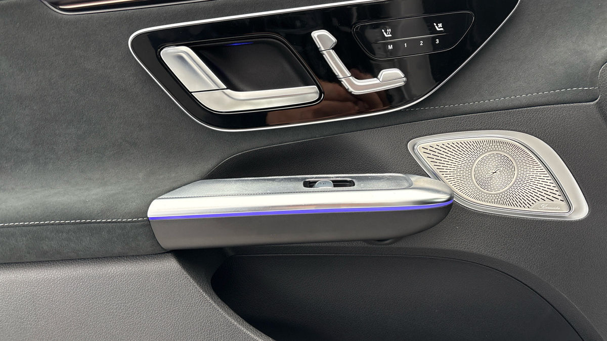 Mercedes-Benz EQE Image 19