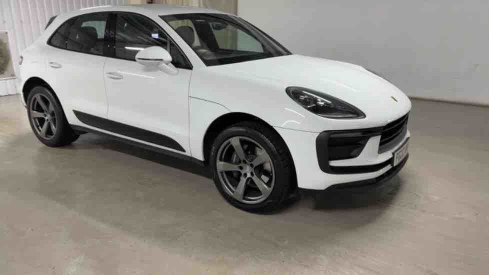 More views of Porsche Macan