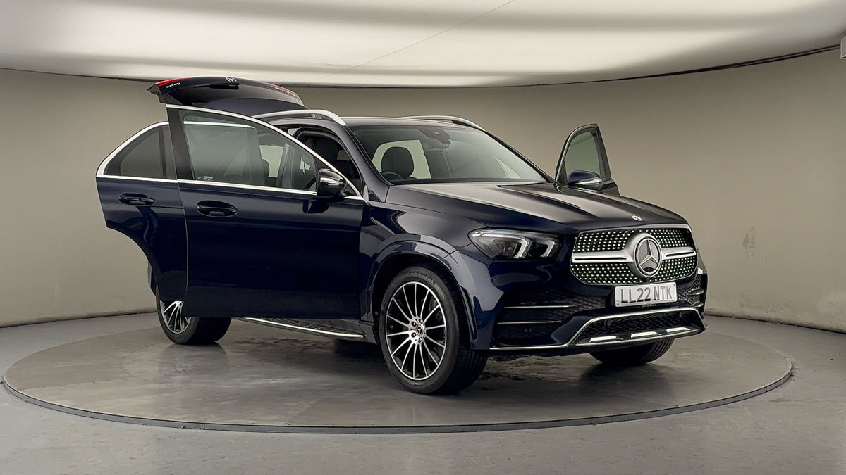 More views of Mercedes-Benz GLE