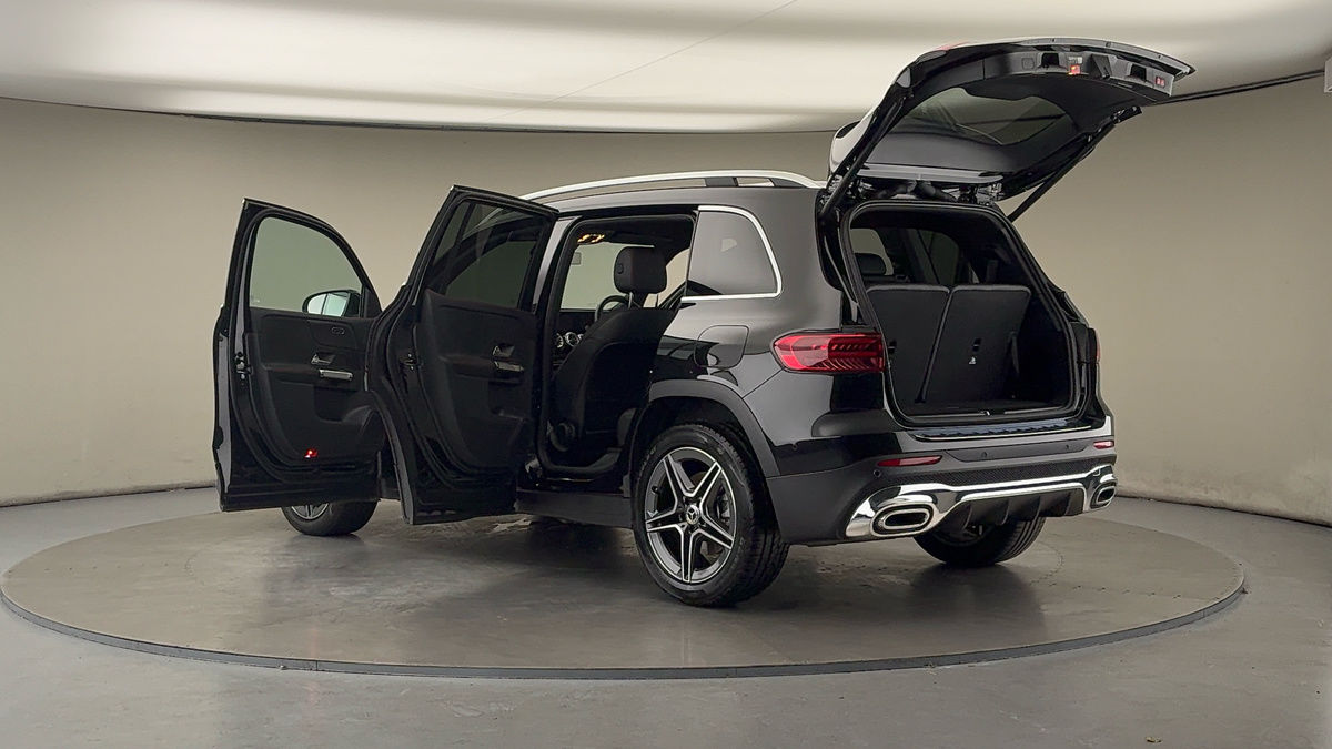 More views of Mercedes-Benz GLB