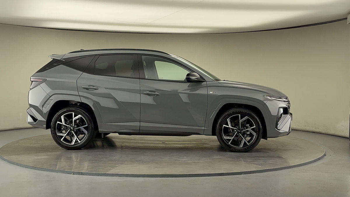 More views of Hyundai TUCSON