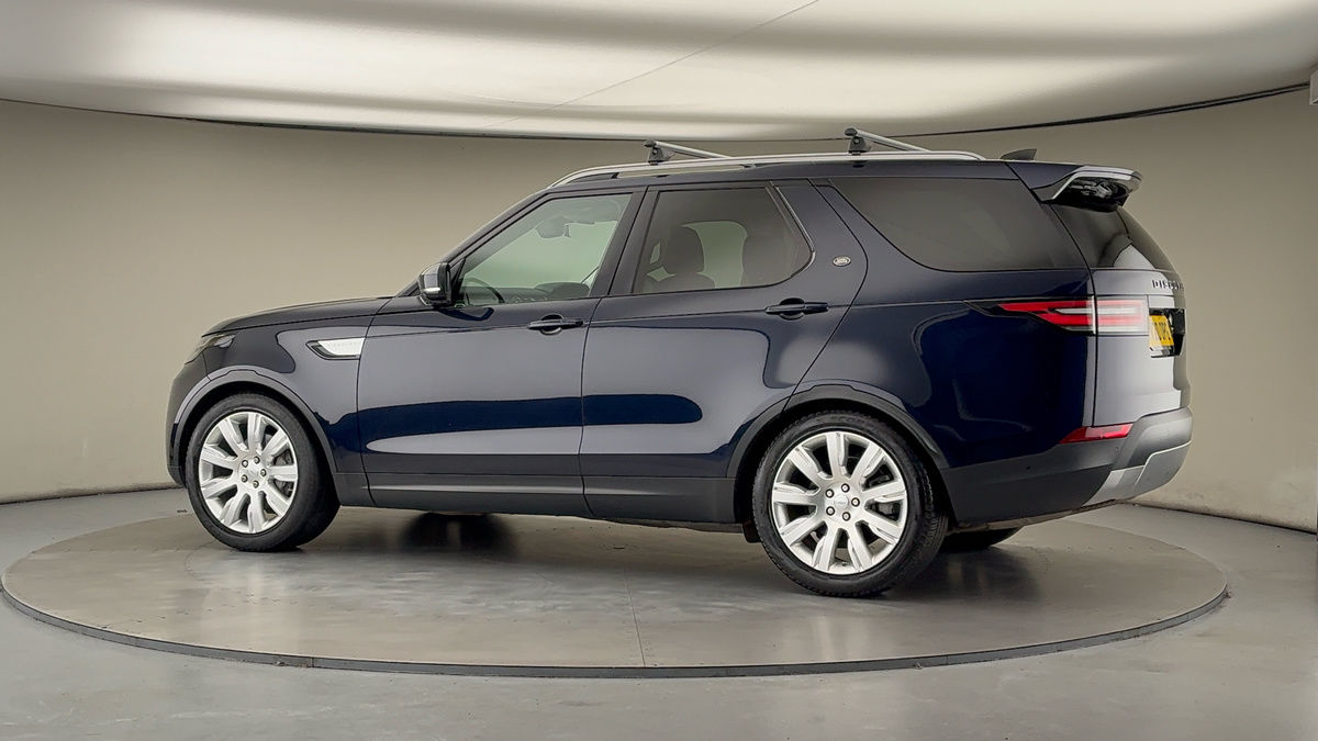 More views of Land Rover Discovery