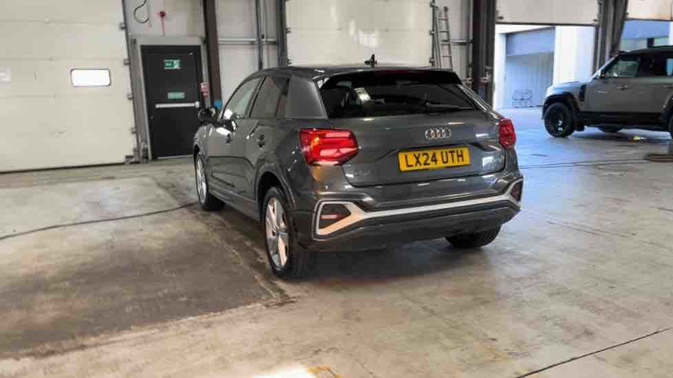 More views of Audi Q2