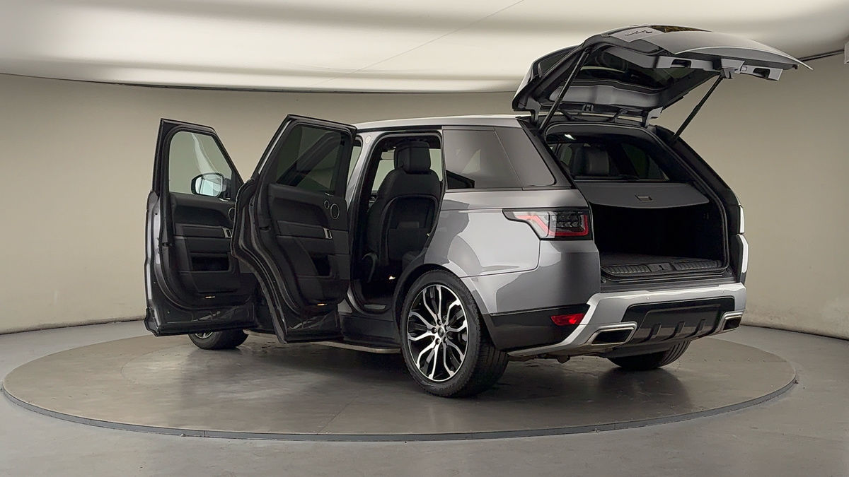 More views of Land Rover Range Rover Sport