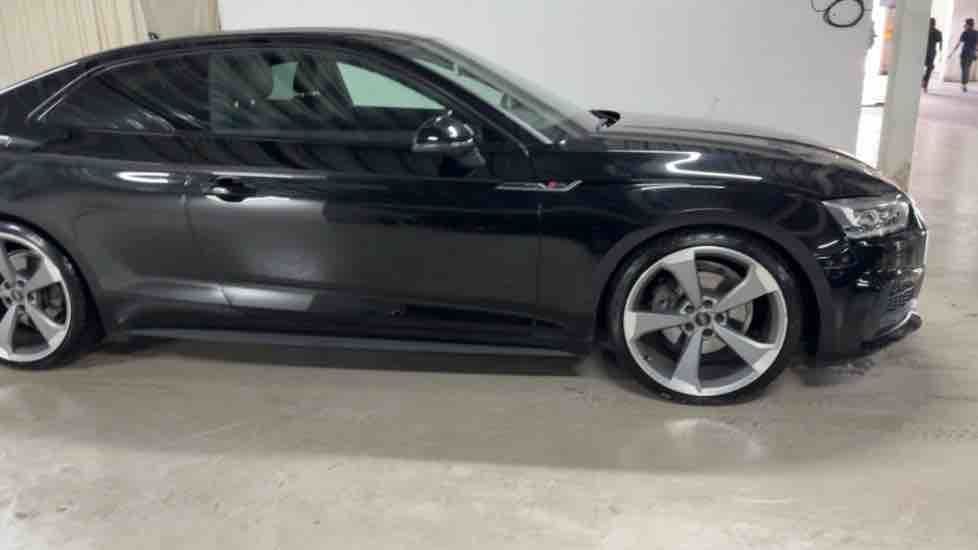 More views of Audi A5