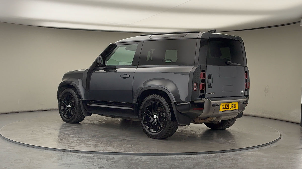 More views of Land Rover Defender 90