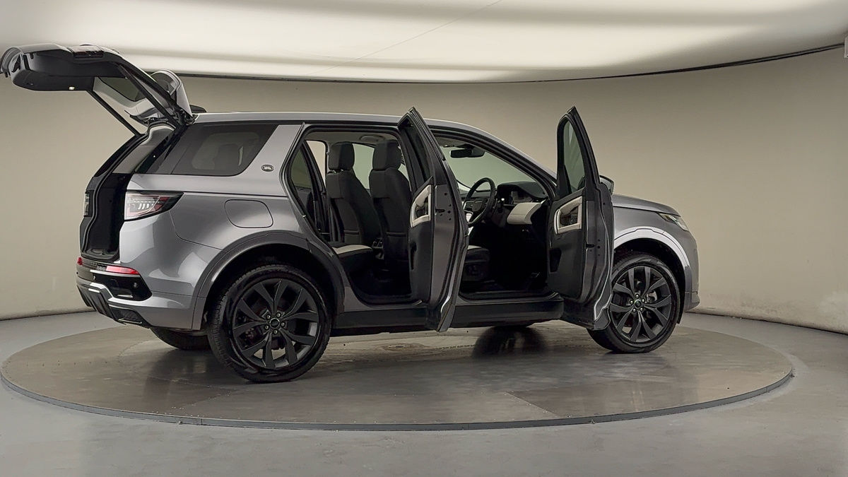 More views of Land Rover Discovery Sport