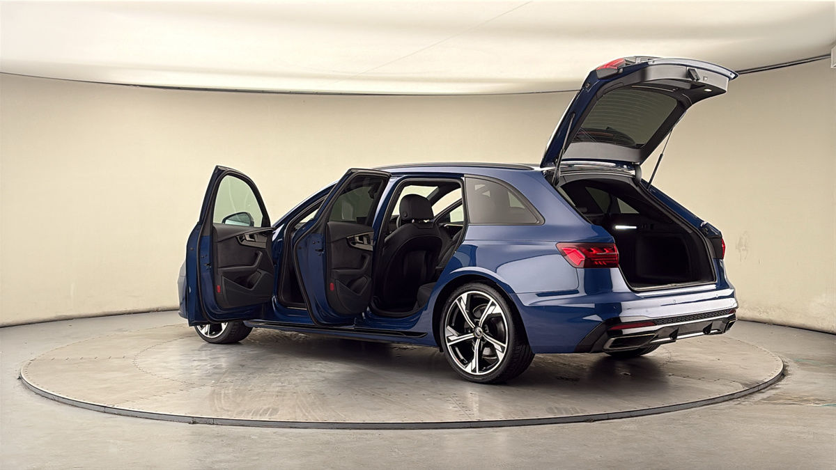 More views of Audi A4 Avant