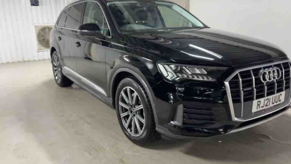 More views of Audi Q7