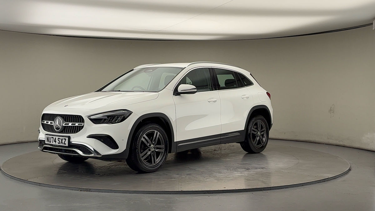 Mercedes-Benz GLA Image 20