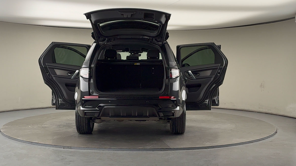 More views of Land Rover Discovery Sport