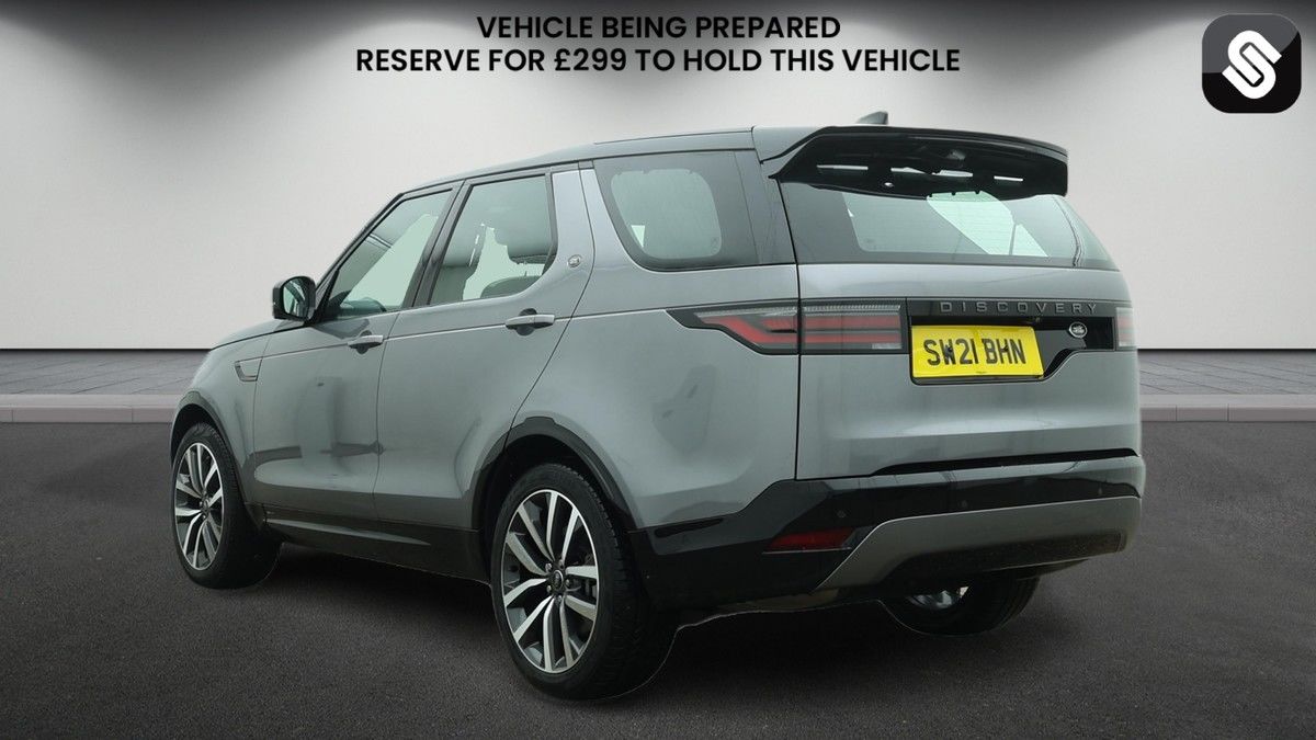 Land Rover Discovery Image 3