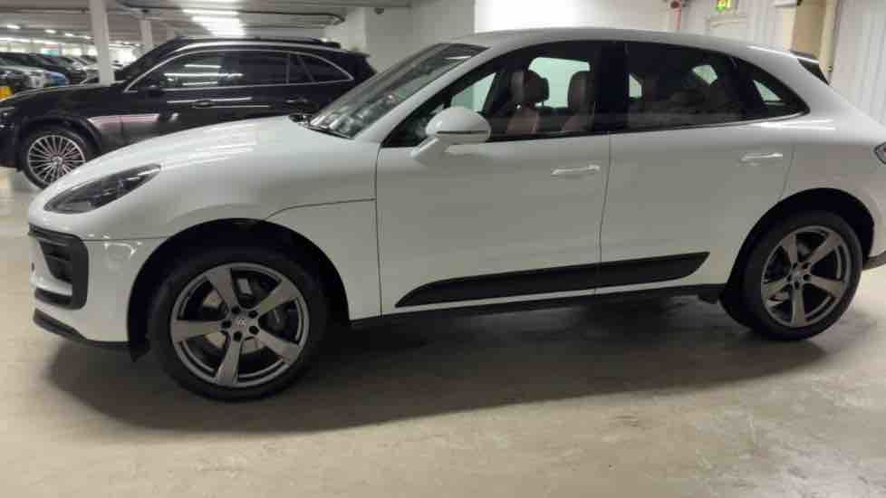 More views of Porsche Macan