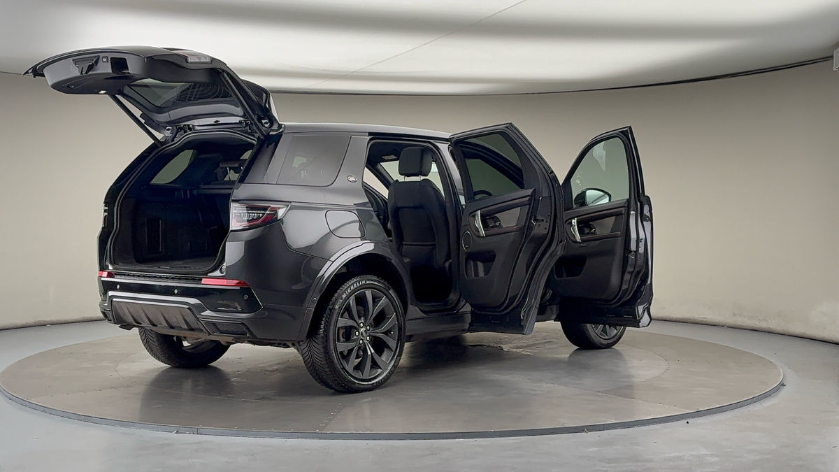 More views of Land Rover Discovery Sport