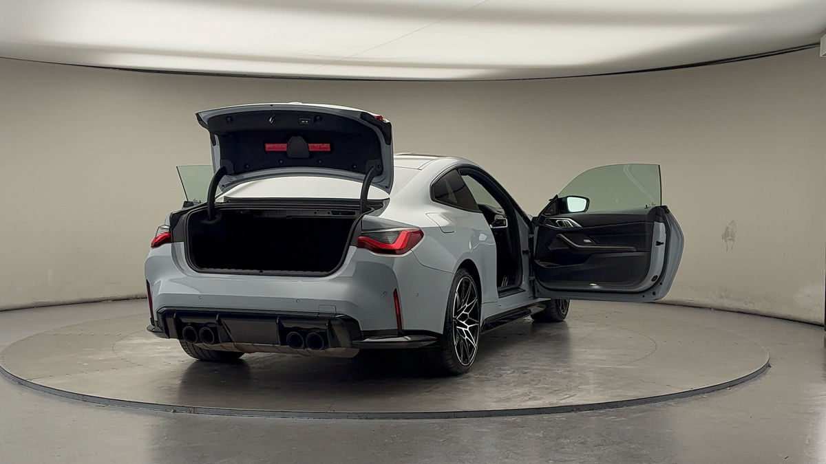 More views of BMW M4 Competition