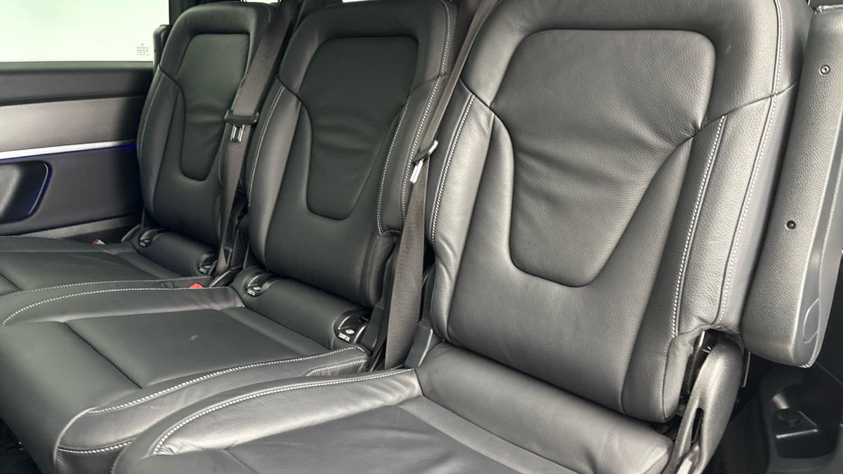 Mercedes-Benz V Class Image 8