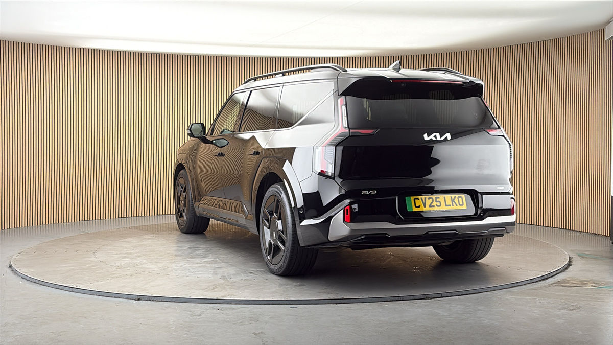 More views of Kia EV9