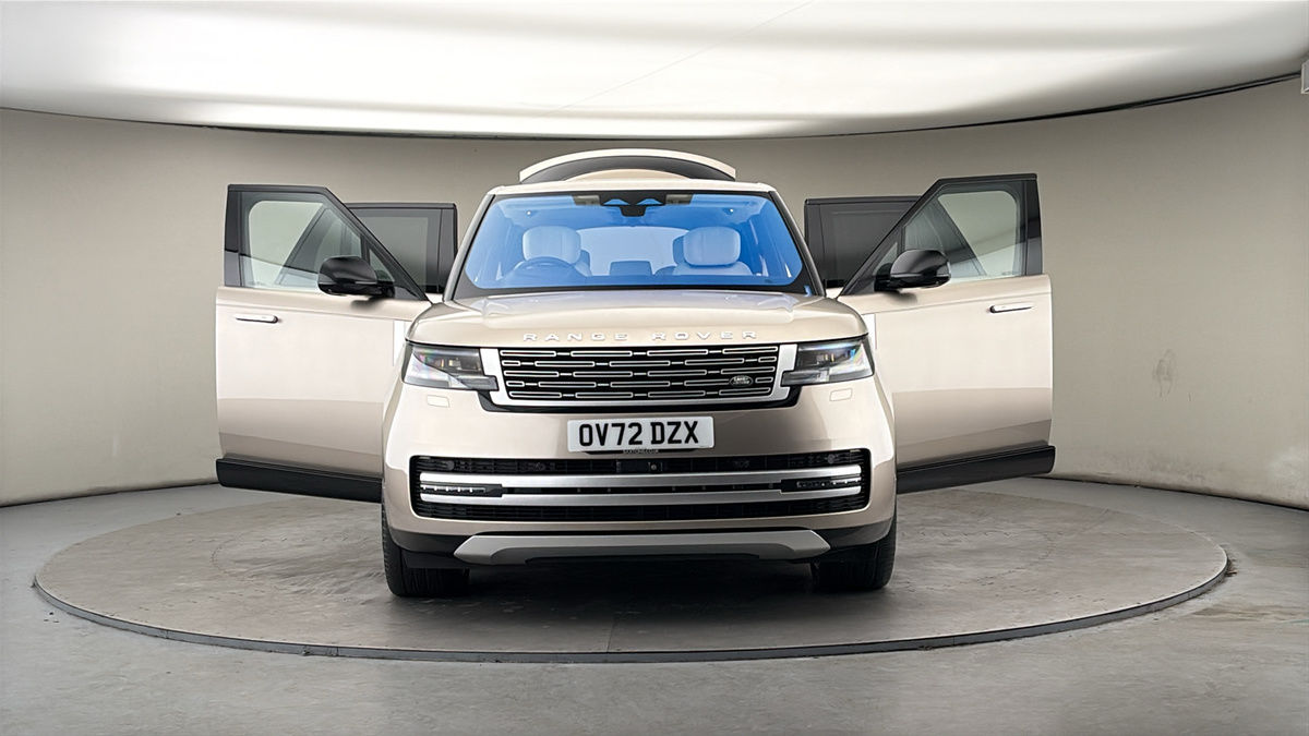 More views of Land Rover Range Rover