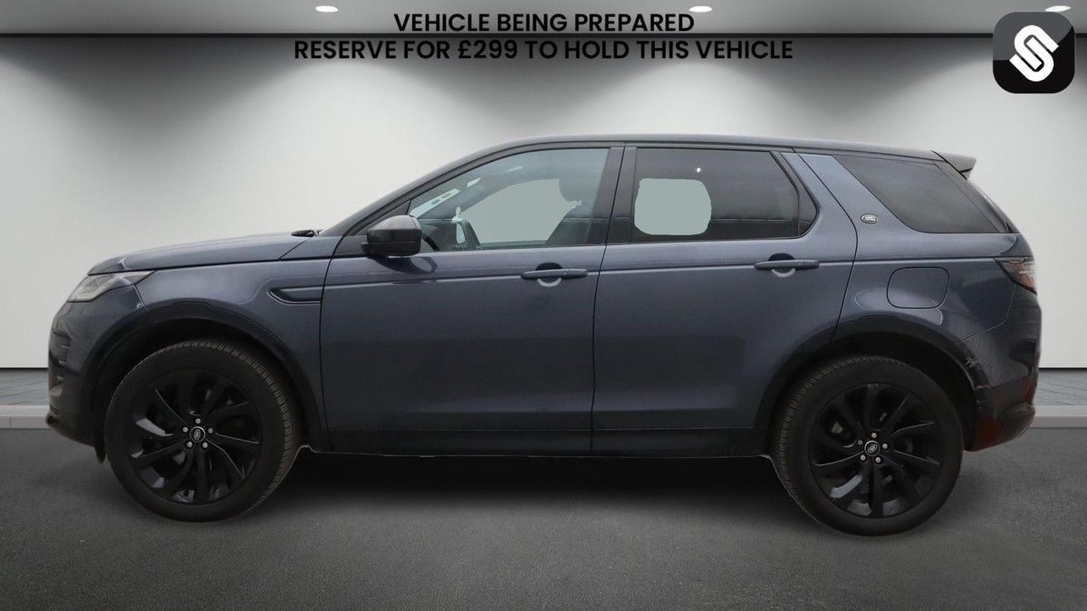 Land Rover Discovery Sport Image 6