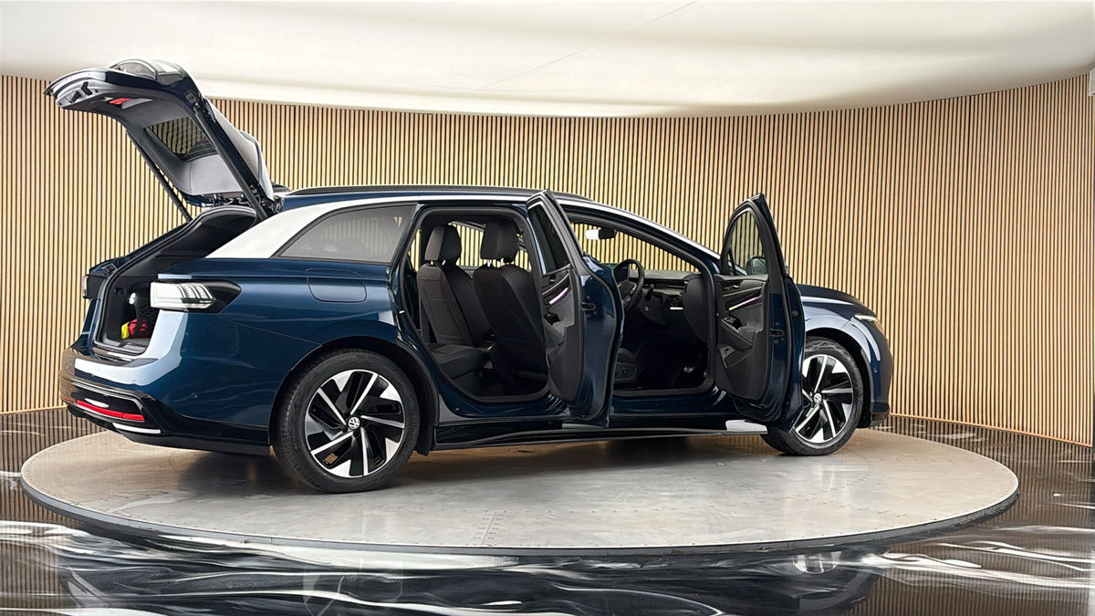 More views of Volkswagen ID.7