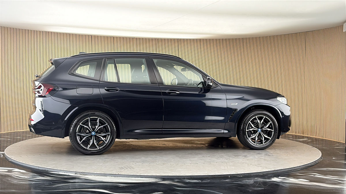 More views of BMW X3