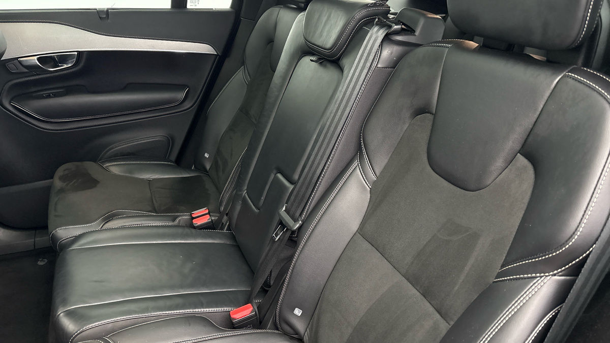 Volvo XC90 Image 16