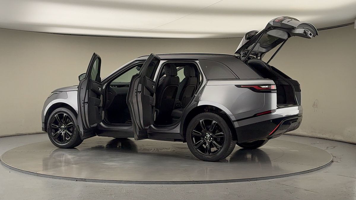 More views of Land Rover Range Rover Velar