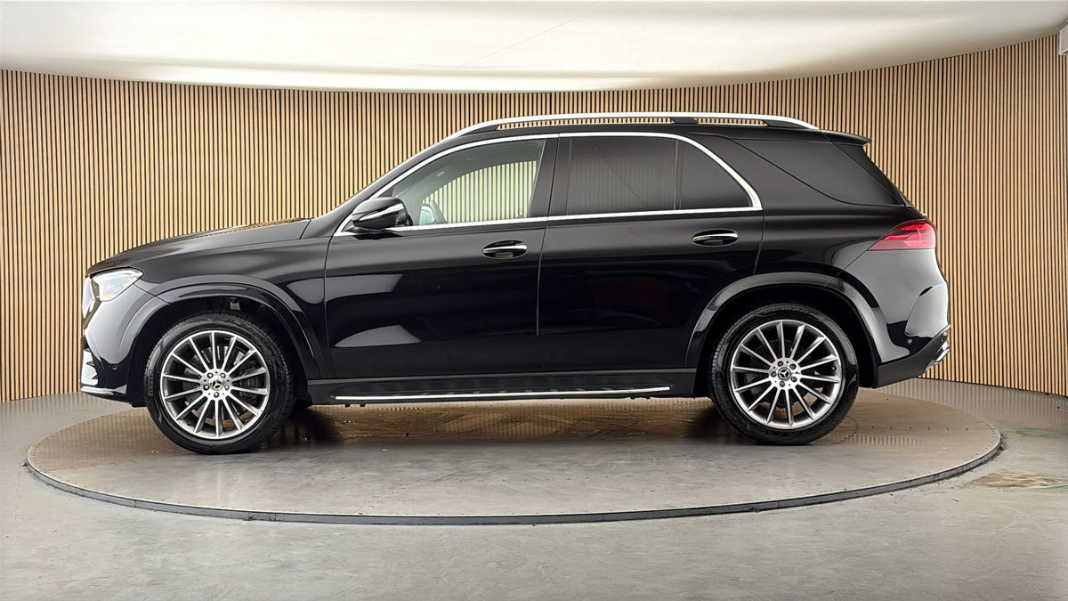 Mercedes-Benz GLE Image 15