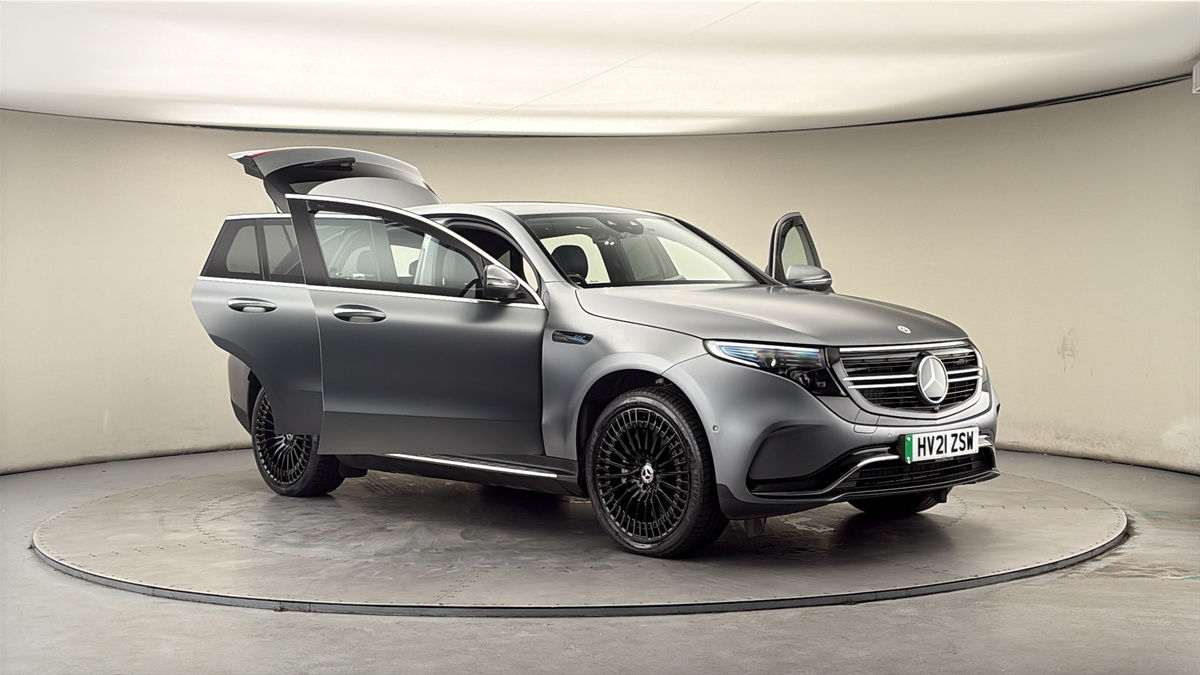 More views of Mercedes-Benz EQC
