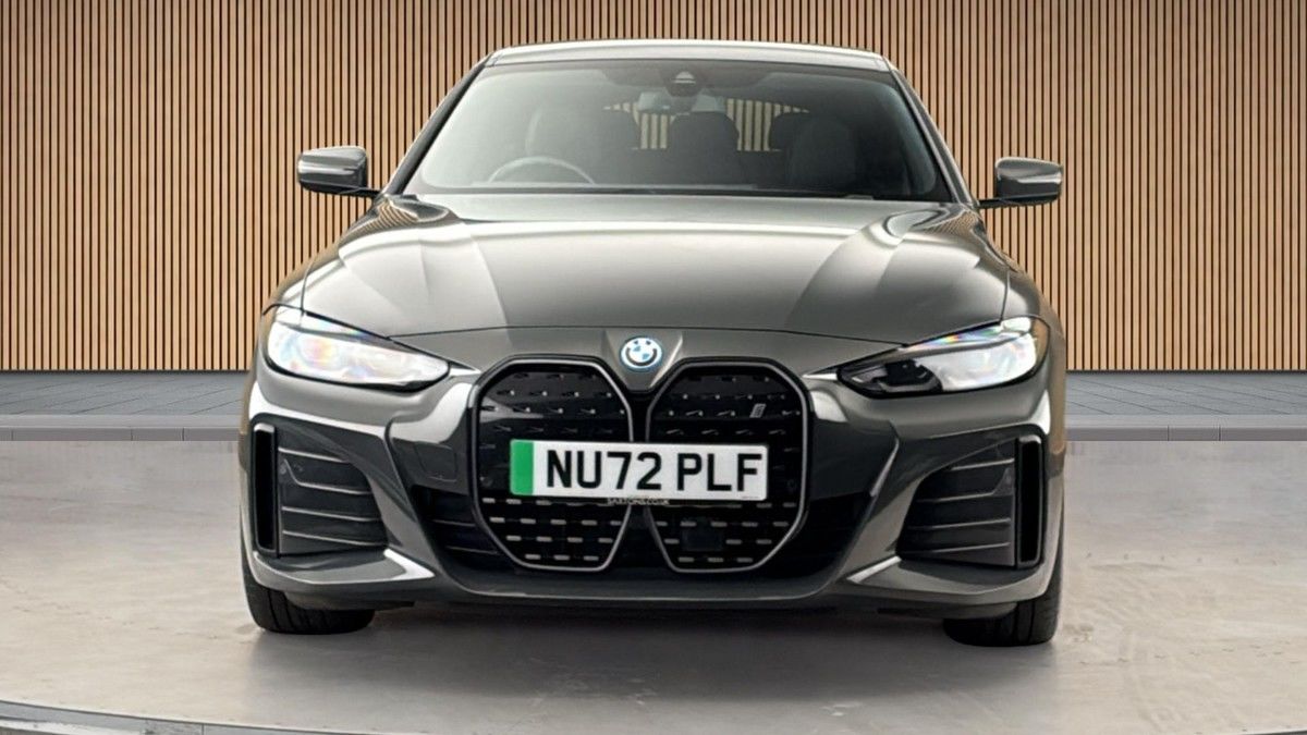 BMW i4 Image 4