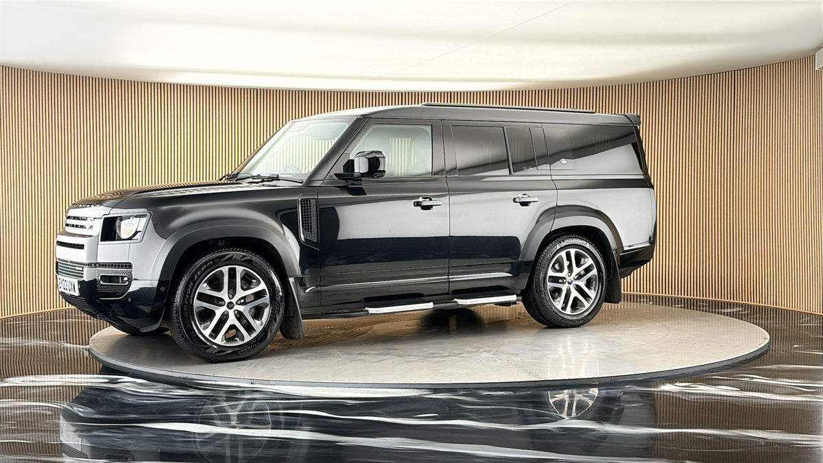 More views of Land Rover Defender 130