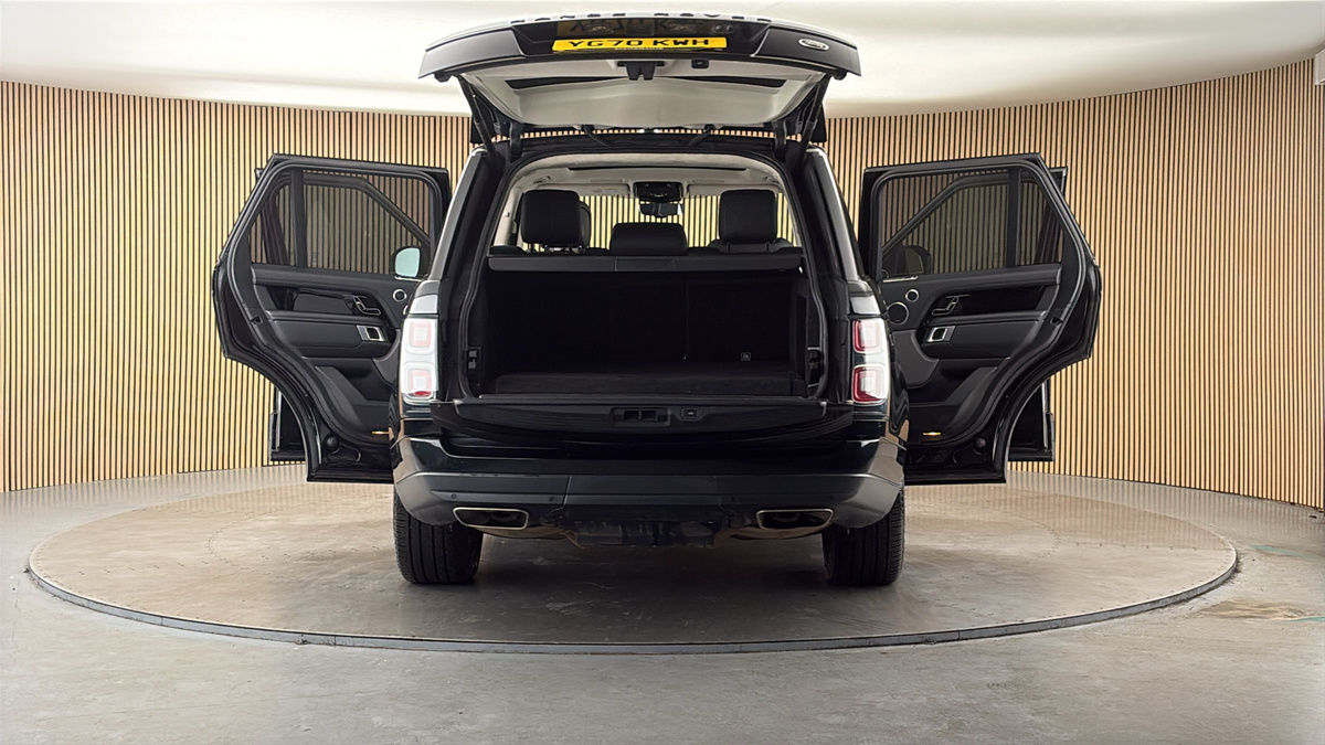 More views of Land Rover Range Rover