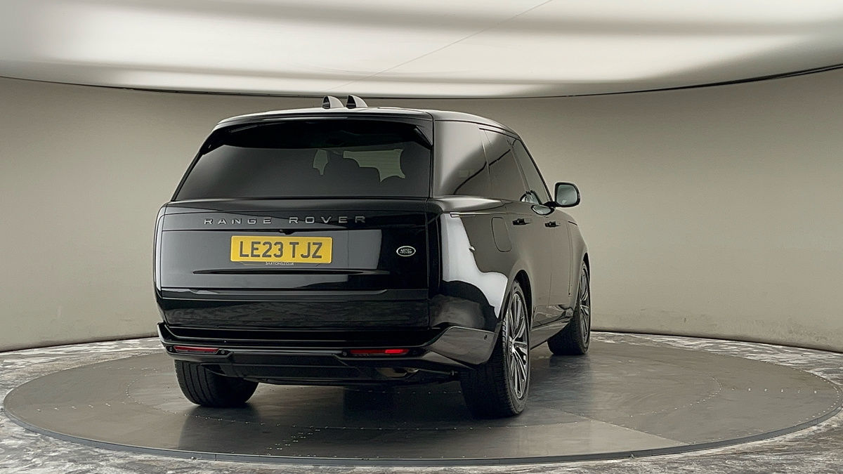 More views of Land Rover Range Rover