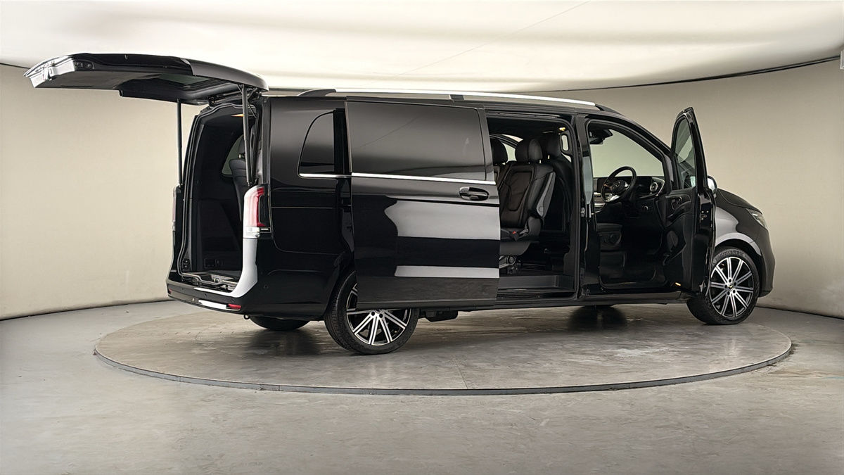 More views of Mercedes-Benz V Class