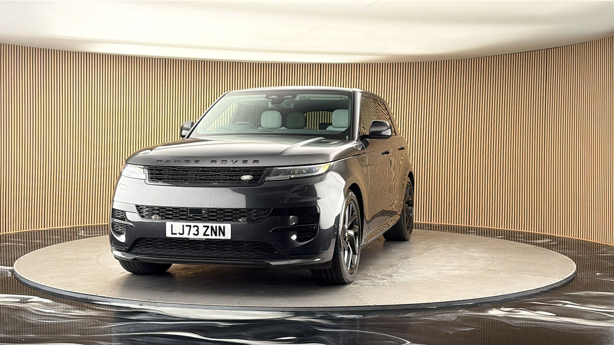 More views of Land Rover Range Rover Sport