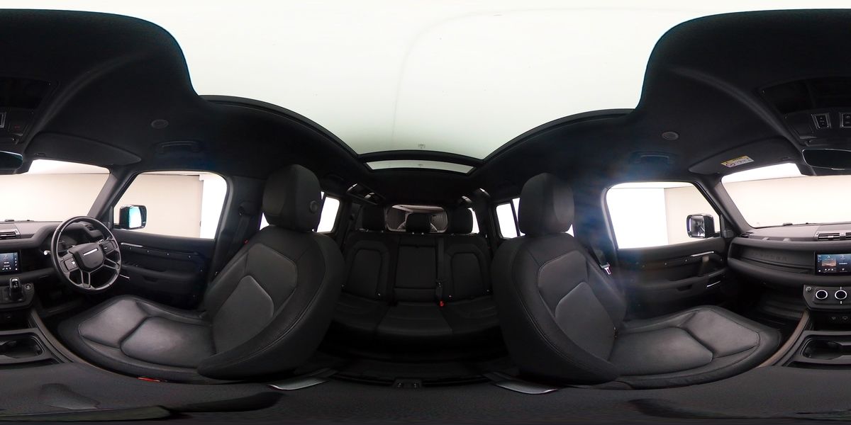 More views of Land Rover Defender 110