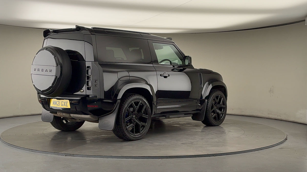 Land Rover Defender 90 Urban Image 21