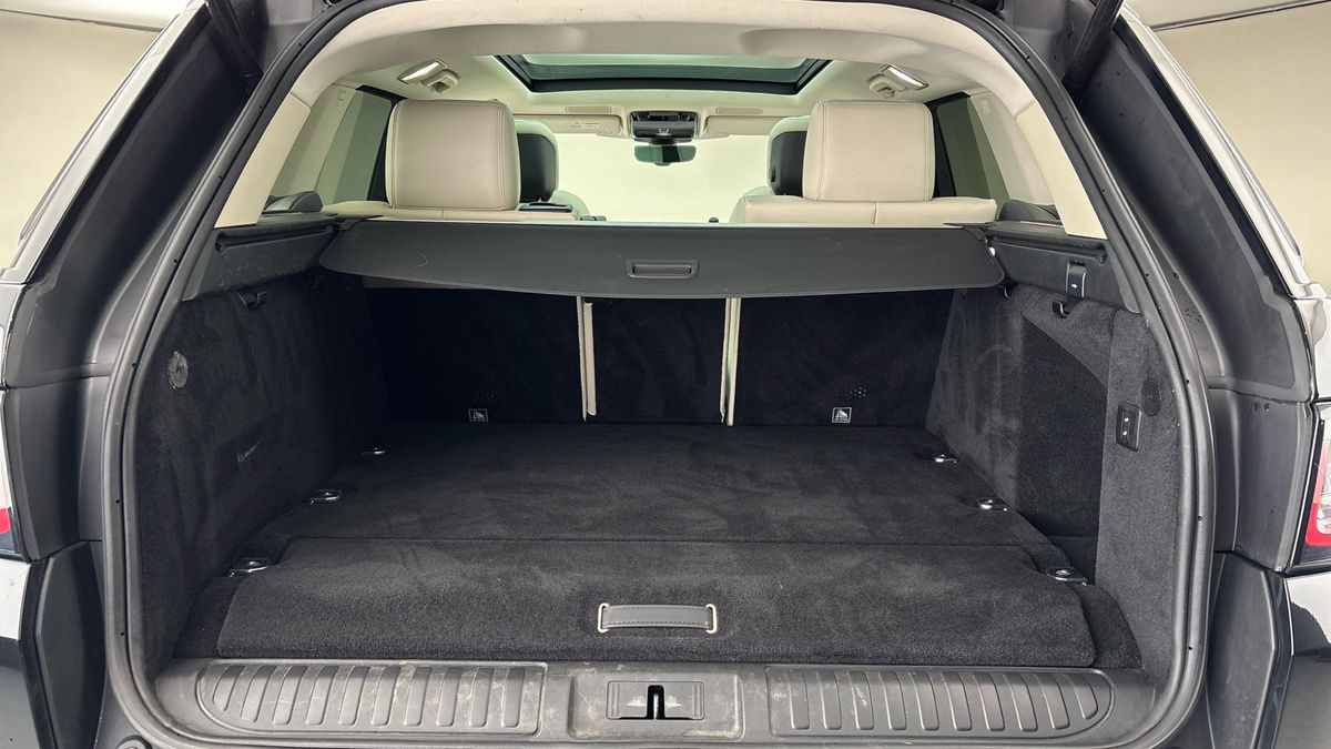Land Rover Range Rover Sport Image 11