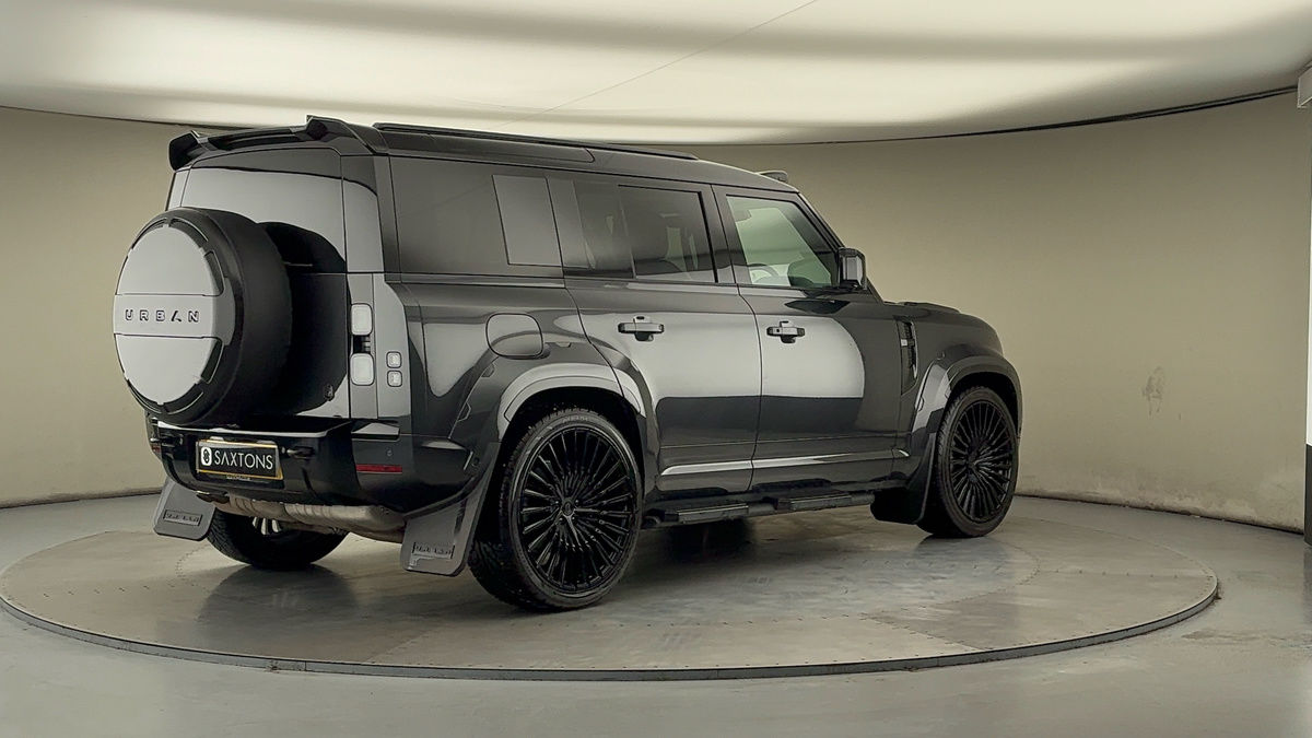 Land Rover Defender 110 Urban Image 21