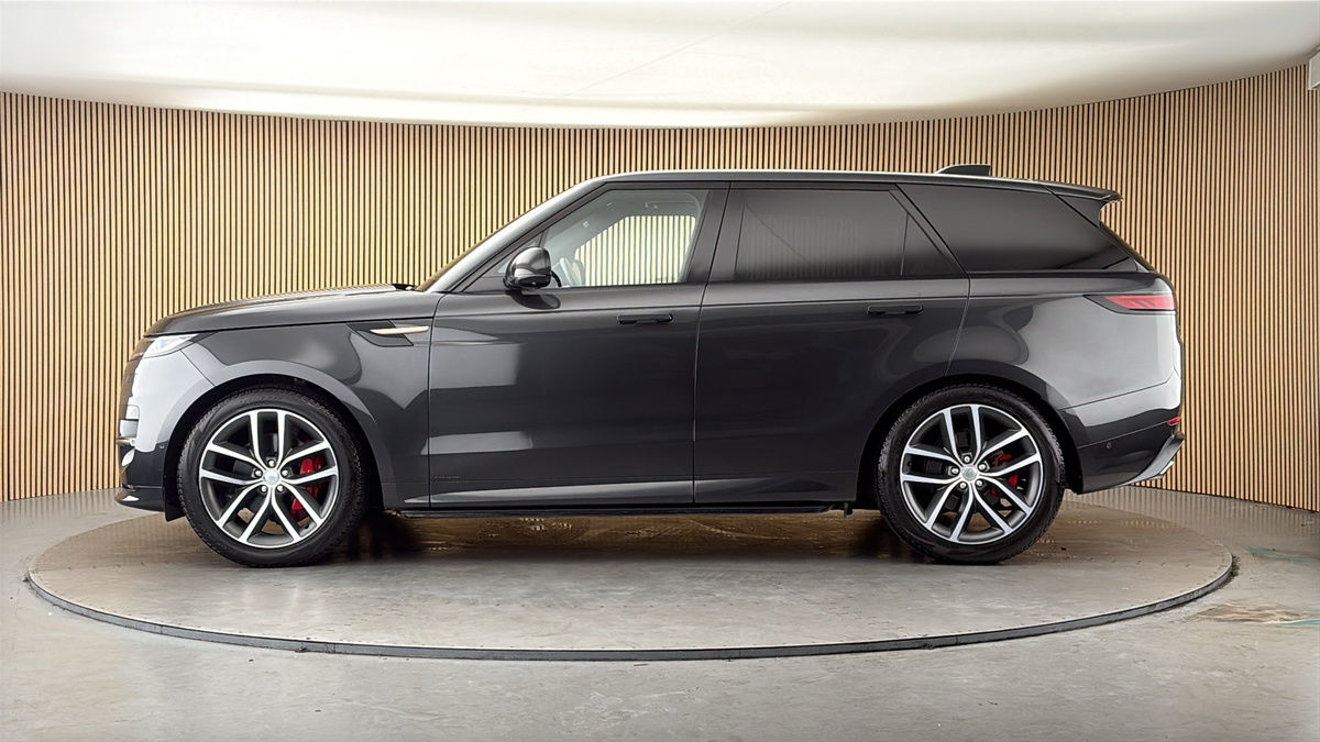 Land Rover Range Rover Sport Image 15