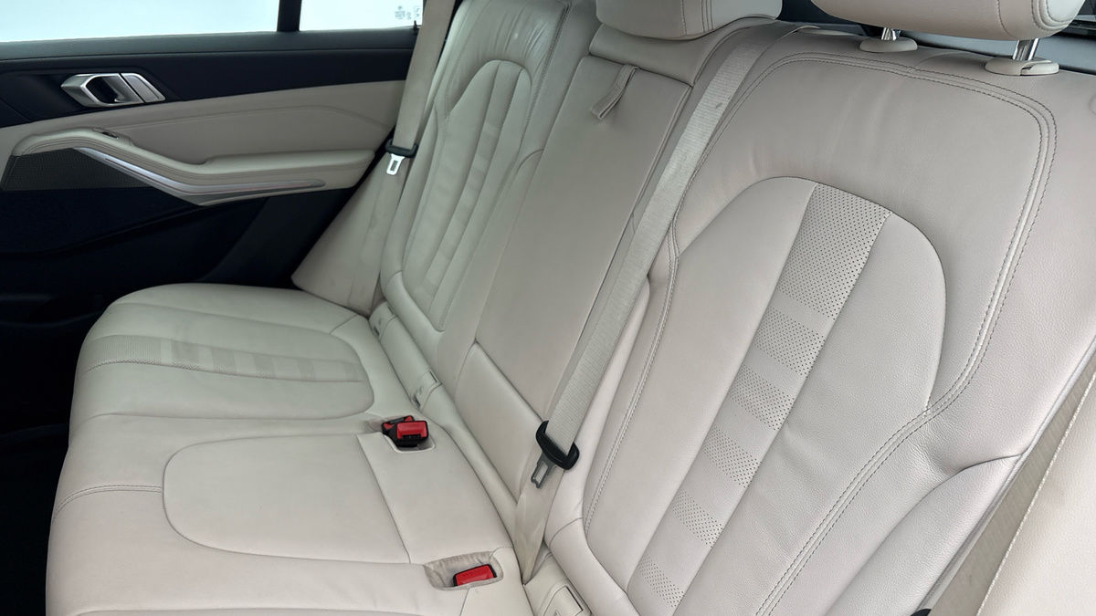 BMW X5 Image 8
