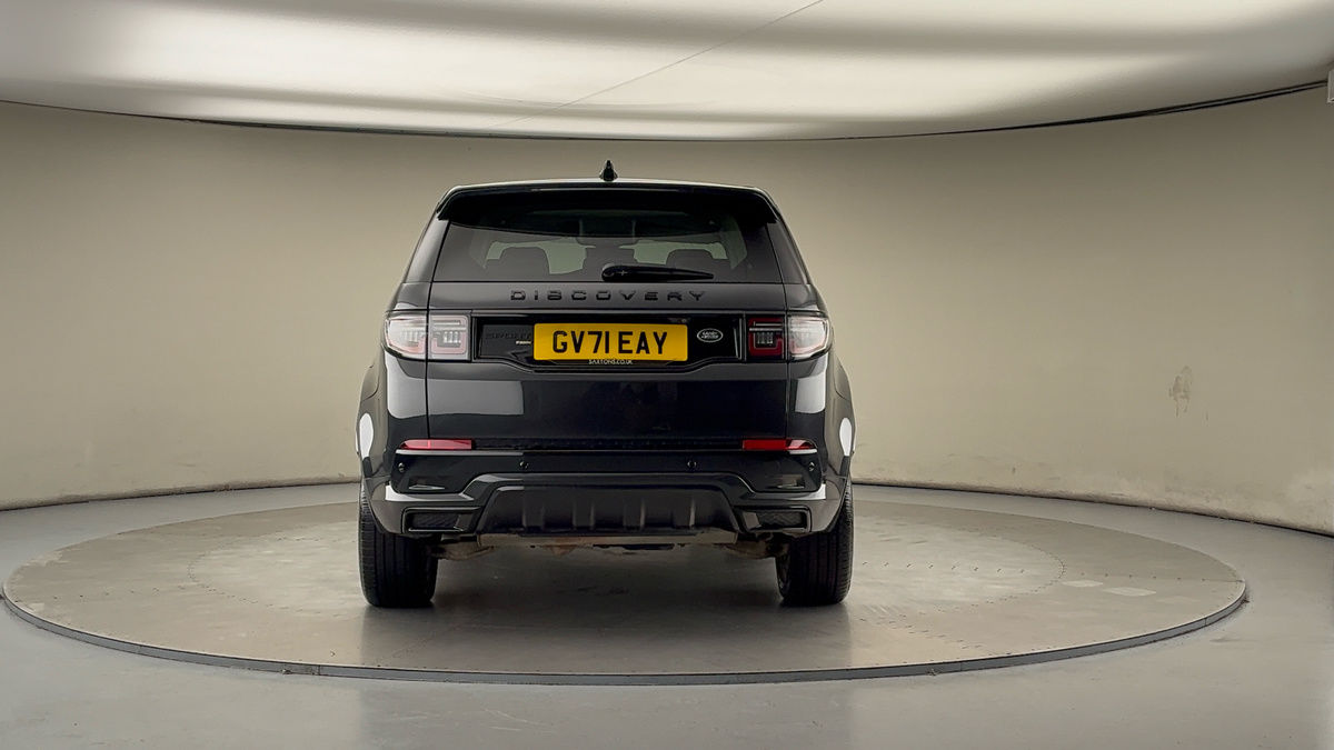 Land Rover Discovery Sport Image 4