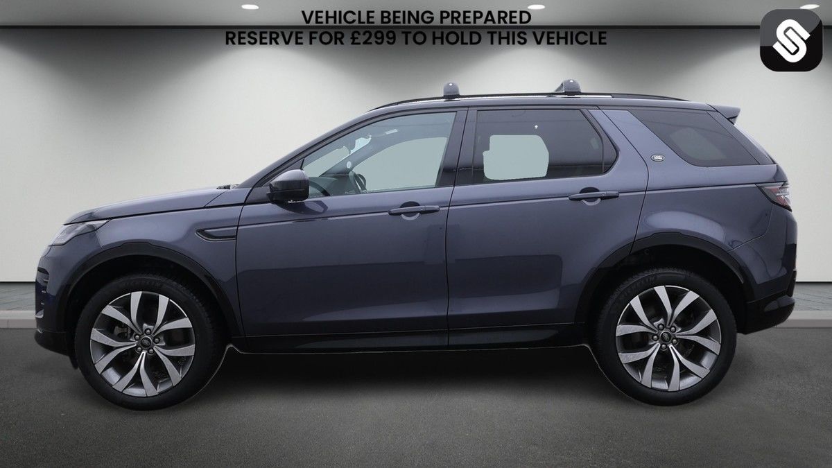Land Rover Discovery Sport Image 6